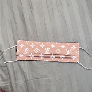 louis vuitton fabric mask